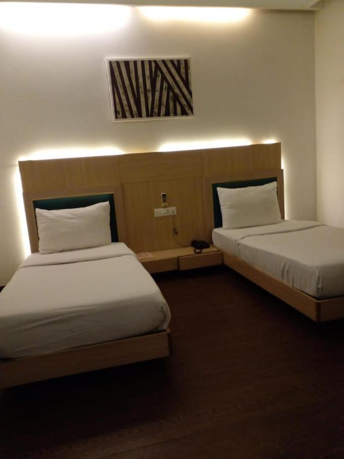 Kingston Resort Kanpur Exterior foto