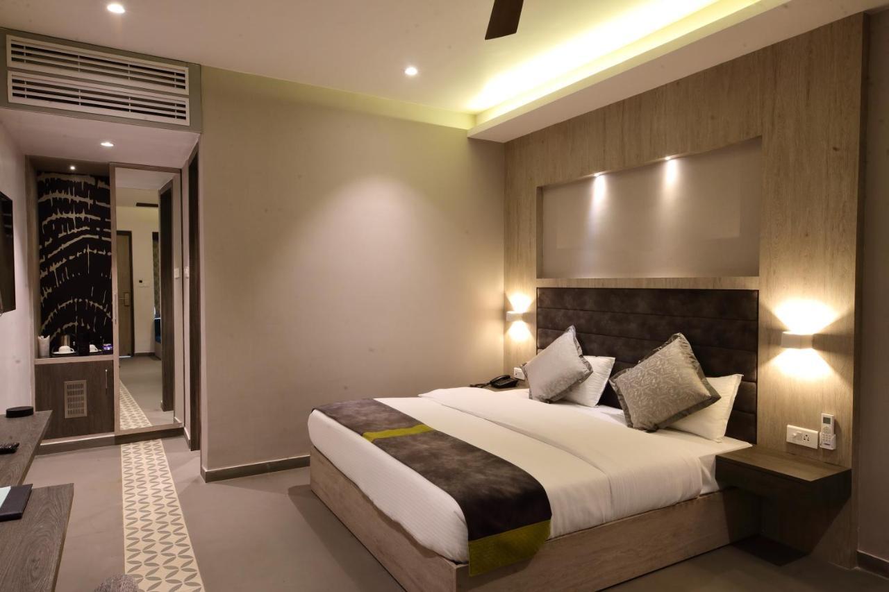 Kingston Resort Kanpur Exterior foto